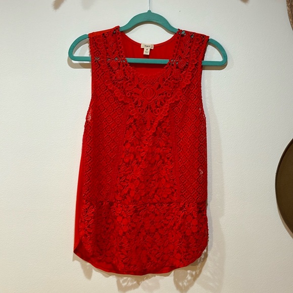 Embroidered Tank - Picture 2 of 5